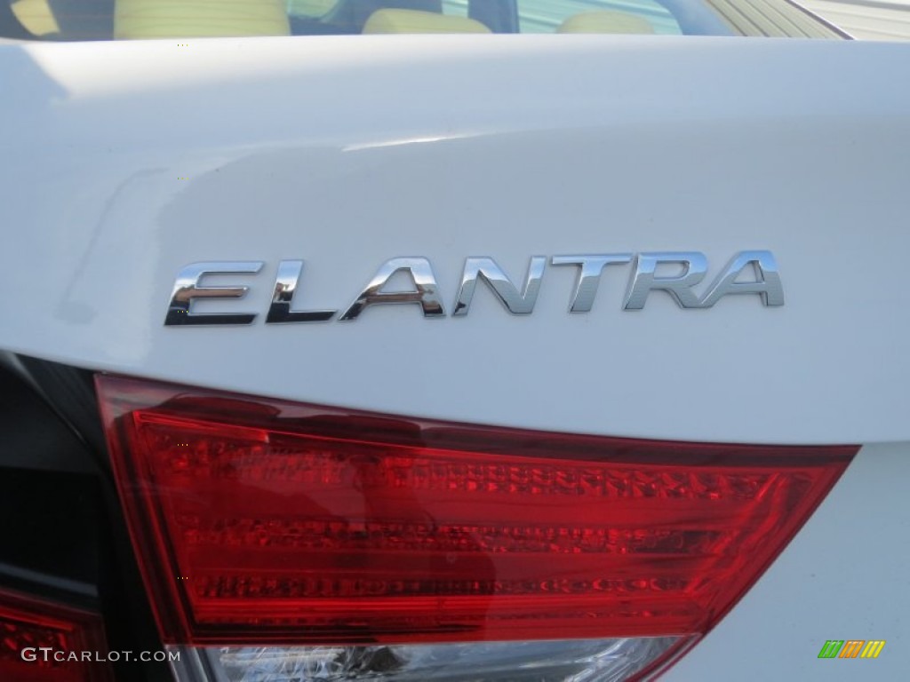 2013 Elantra Limited - Shimmering White / Beige photo #14