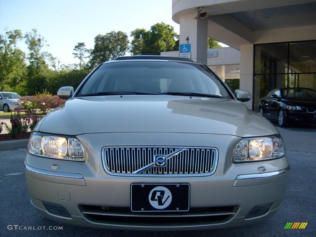 2007 V70 2.5T - Willow Green Metallic / Taupe/Light Taupe photo #7