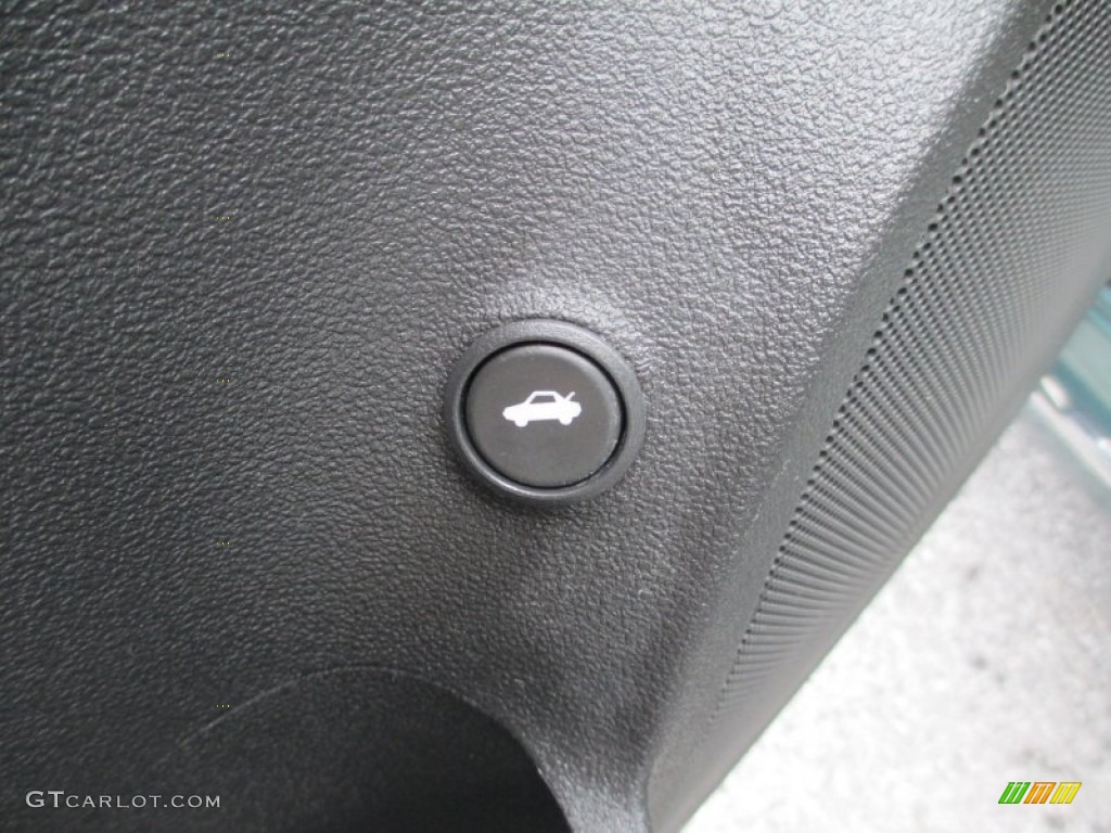 2009 Malibu LT Sedan - Silver Moss Metallic / Ebony photo #15