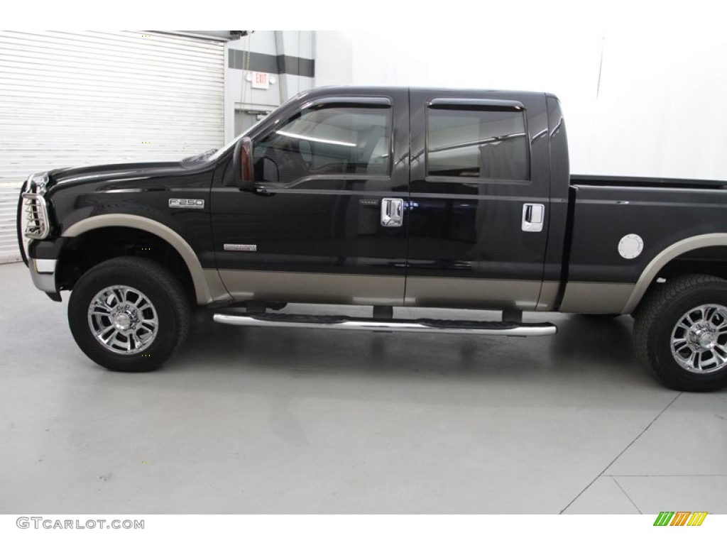 2007 F250 Super Duty Lariat Crew Cab 4x4 - Black / Tan photo #6