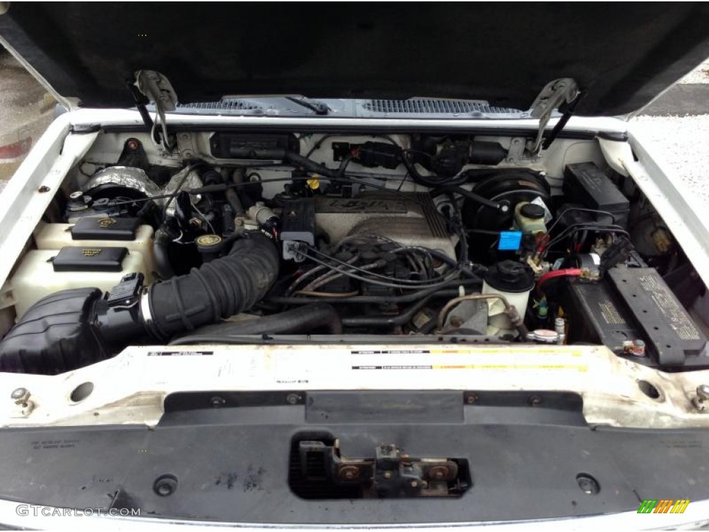 1999 Mercury Mountaineer 4WD Engine Photos