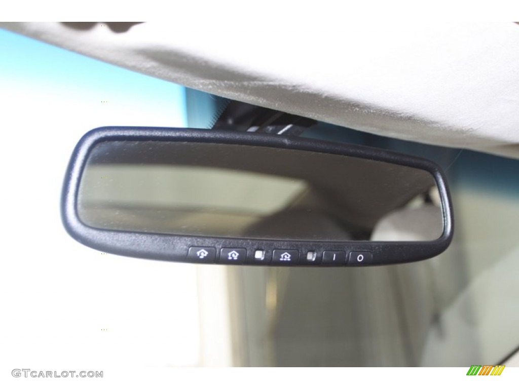 2012 Fisker Karma EcoChic Controls Photo #77751427