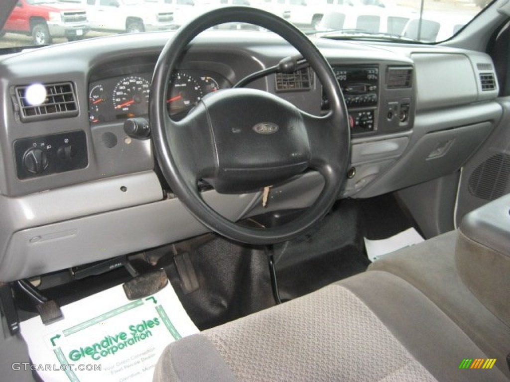 2002 Ford F250 Super Duty XL SuperCab 4x4 Interior Color Photos