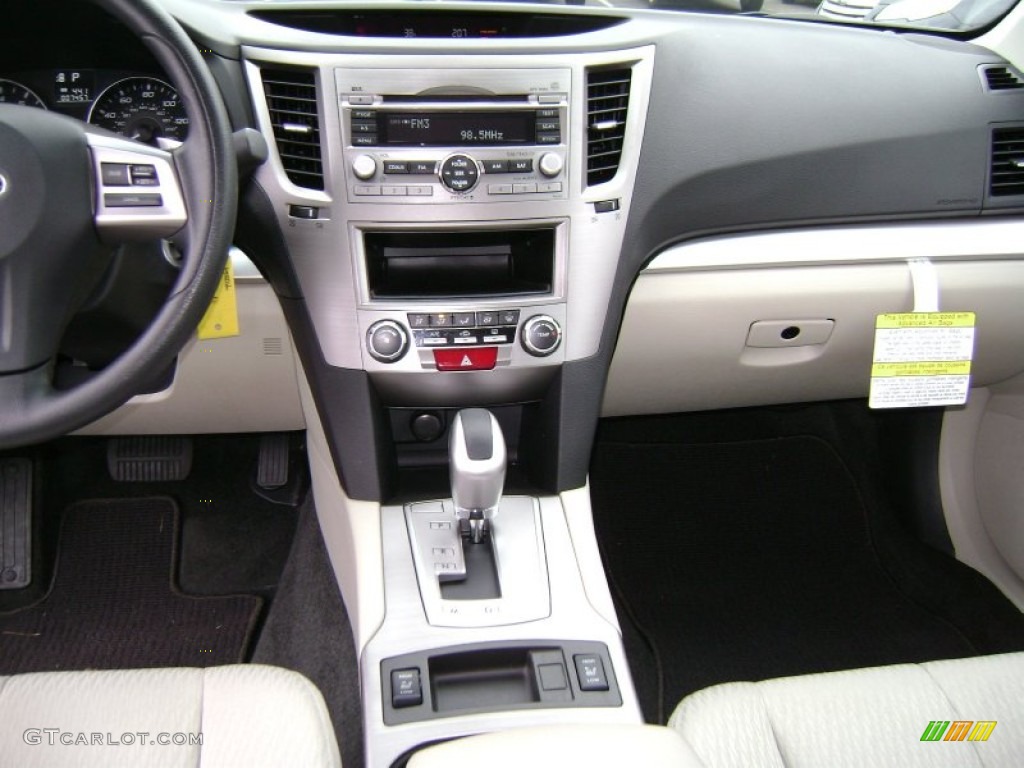 2012 Subaru Outback 2.5i Dashboard Photos