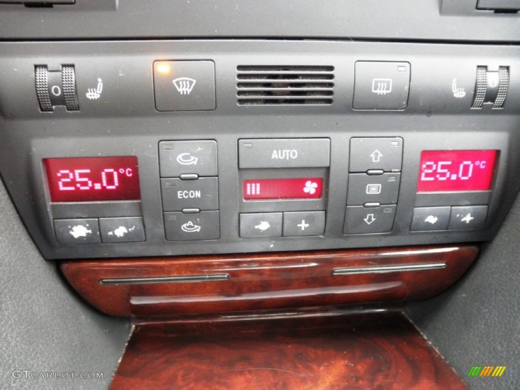 2003 Audi A6 2.7T quattro Sedan Controls Photo #77752239