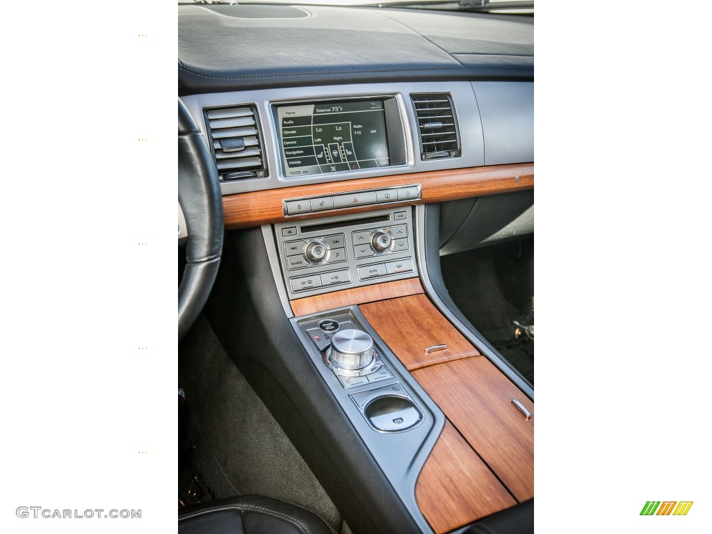 2009 Jaguar XF Luxury Controls Photo #77752317