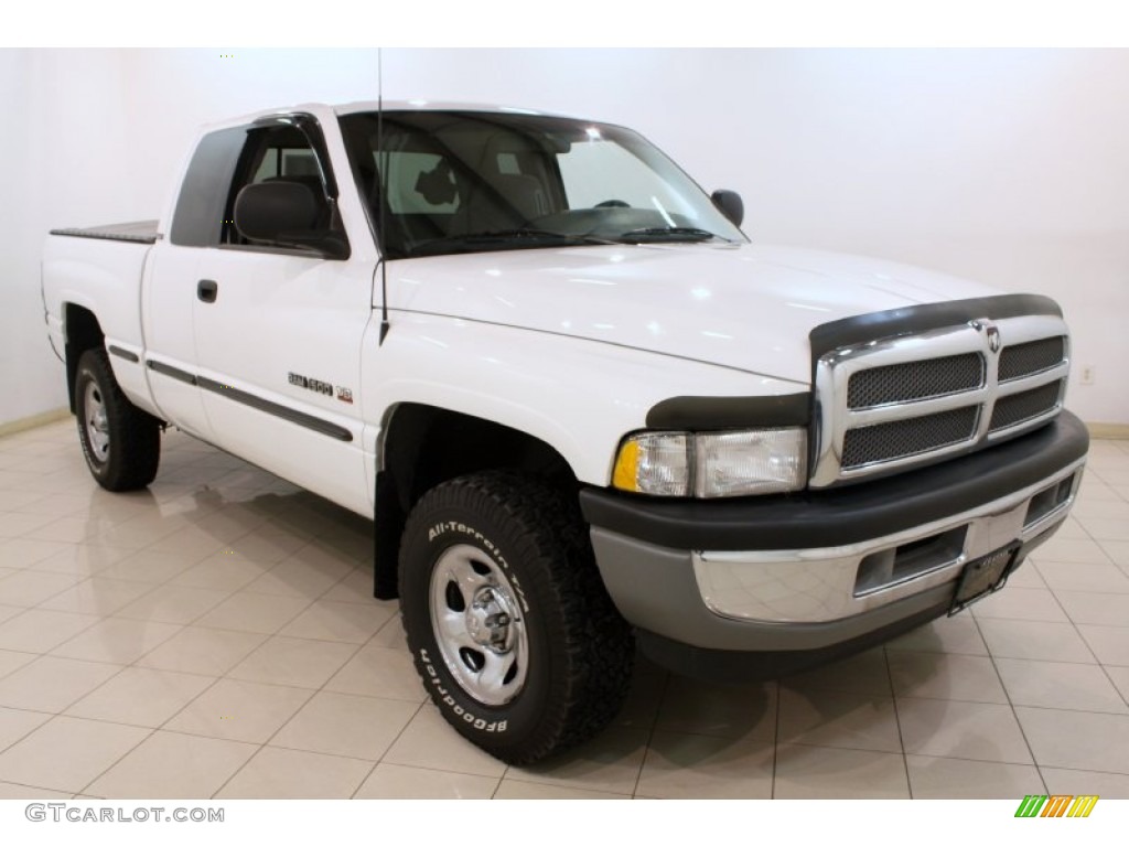 1998 Ram 1500 Sport Extended Cab 4x4 - Bright White / Gray photo #1