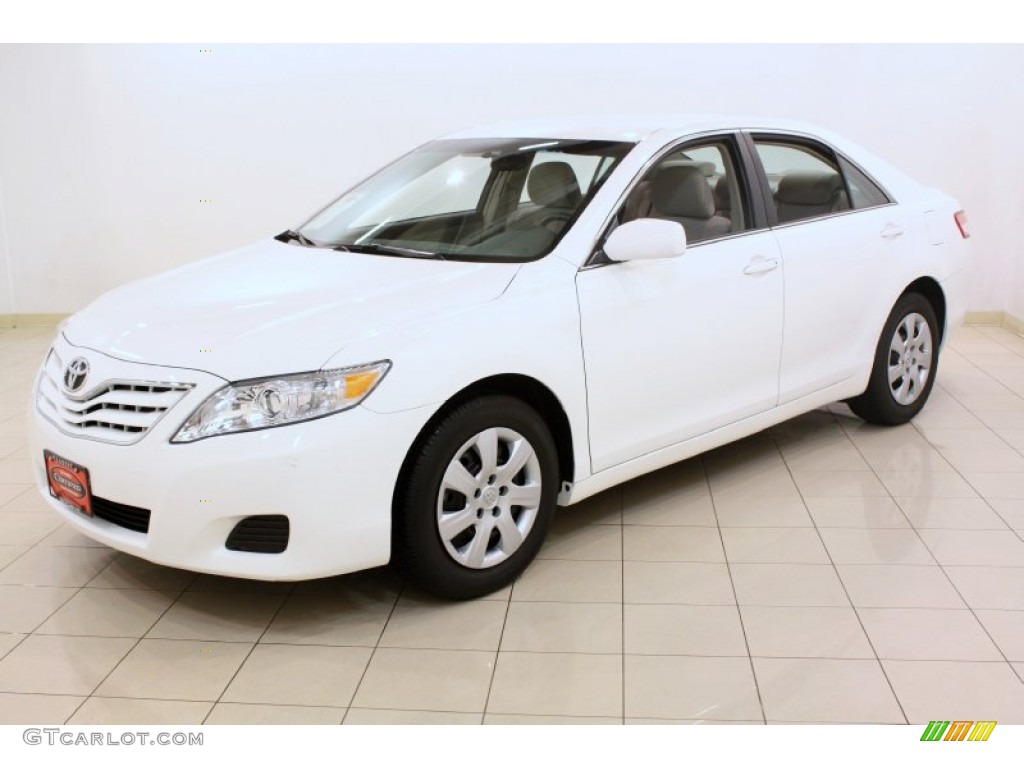 Super White 2011 Toyota Camry LE Exterior Photo #77754756