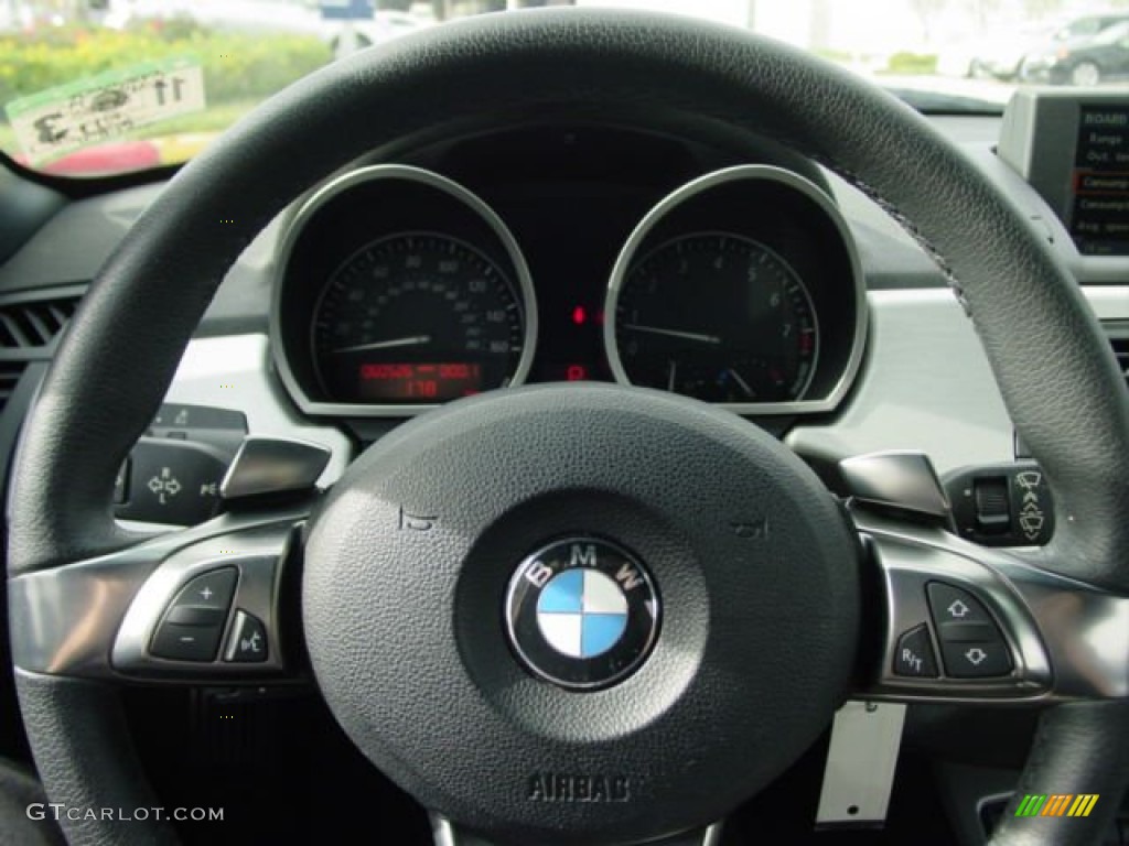 2007 BMW Z4 3.0i Roadster Steering Wheel Photos