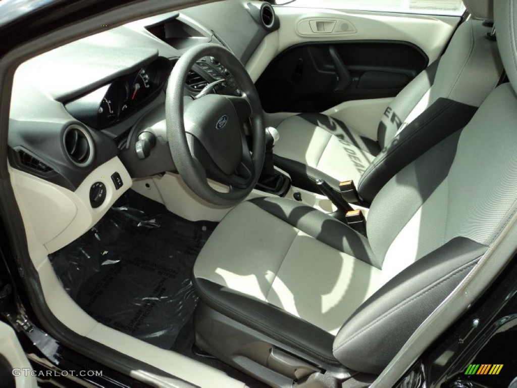 Light Stone/Charcoal Black Interior 2012 Ford Fiesta S Sedan Photo #77757388