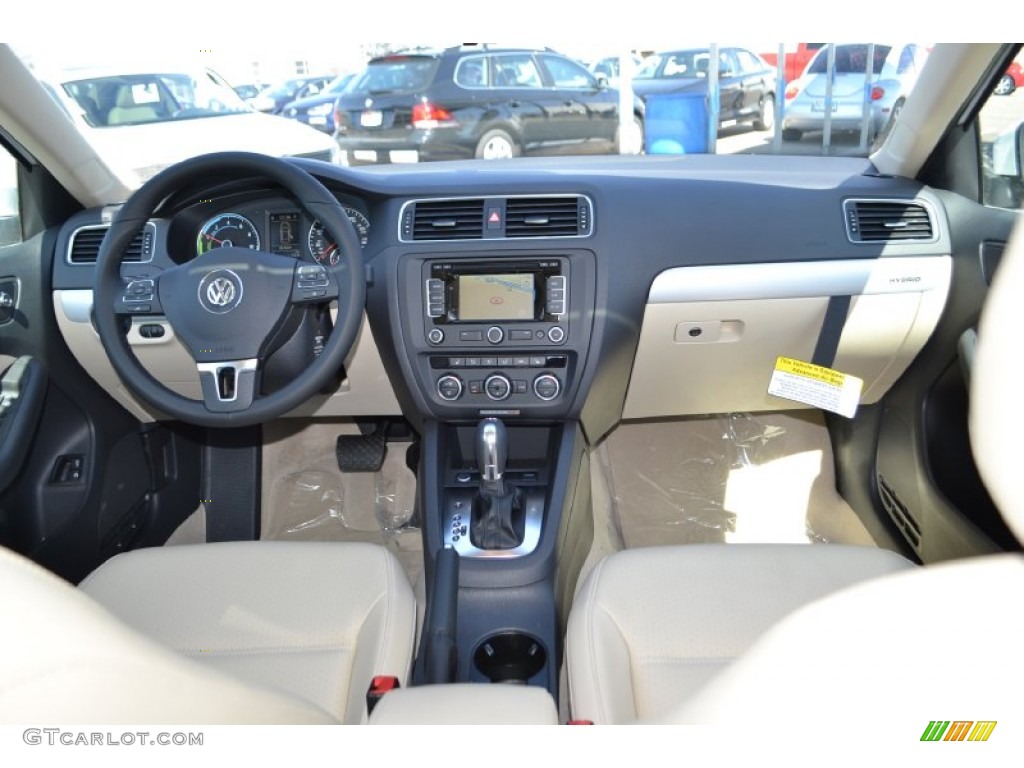 2013 Volkswagen Jetta Hybrid SEL Cornsilk Beige Dashboard Photo #77757521