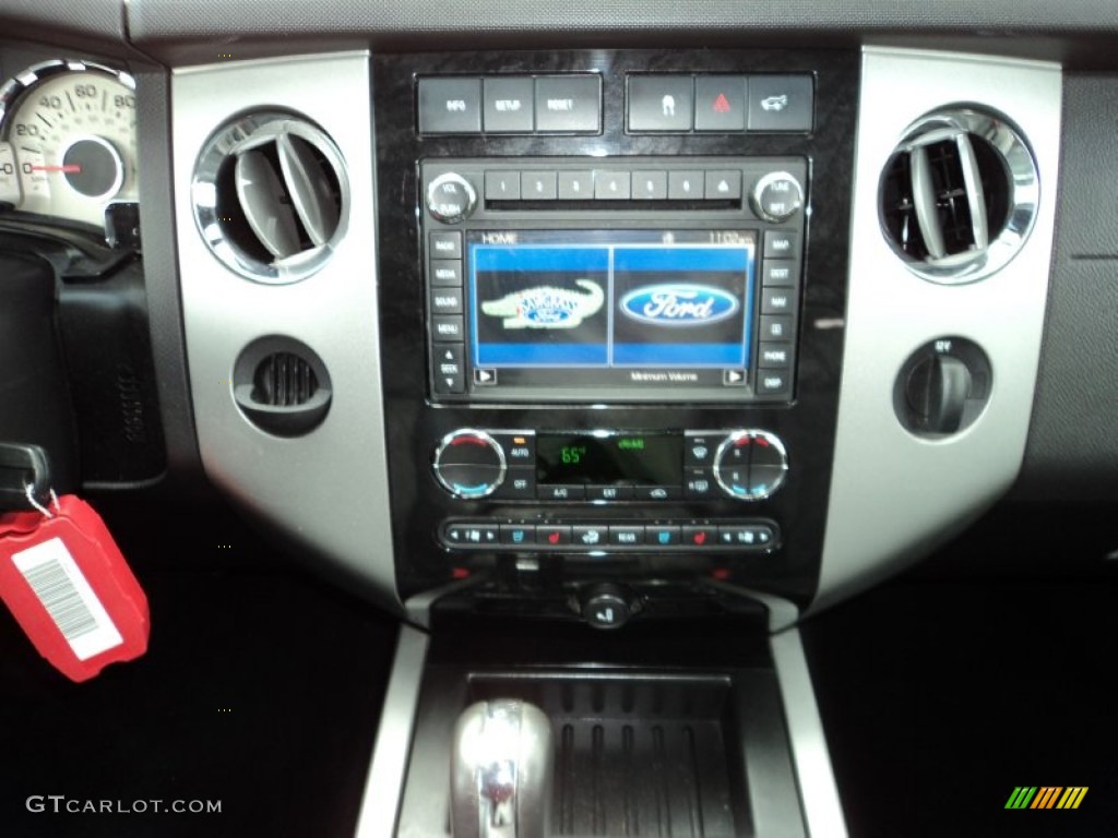 2011 Ford Expedition EL Limited Controls Photos