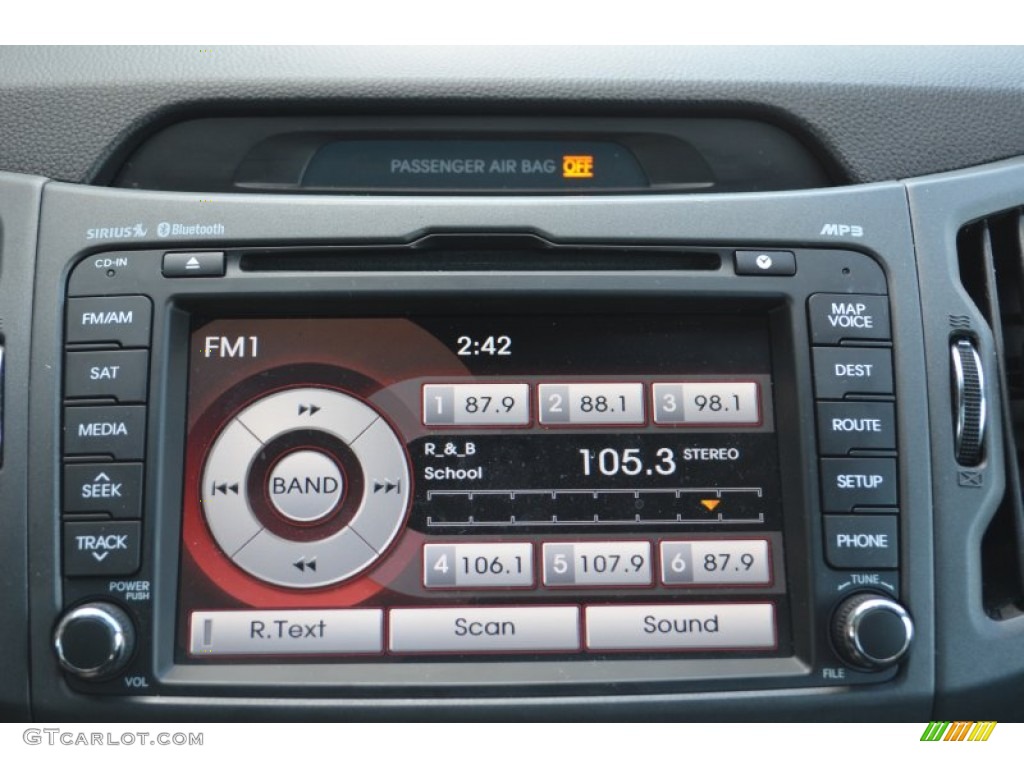 2011 Kia Sportage EX Audio System Photo #77759451