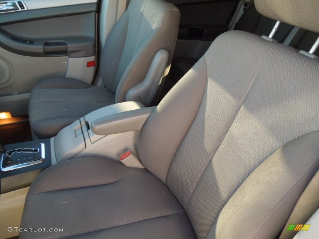 Light Taupe Interior 2006 Chrysler Pacifica Standard Pacifica Model Photo #77760708