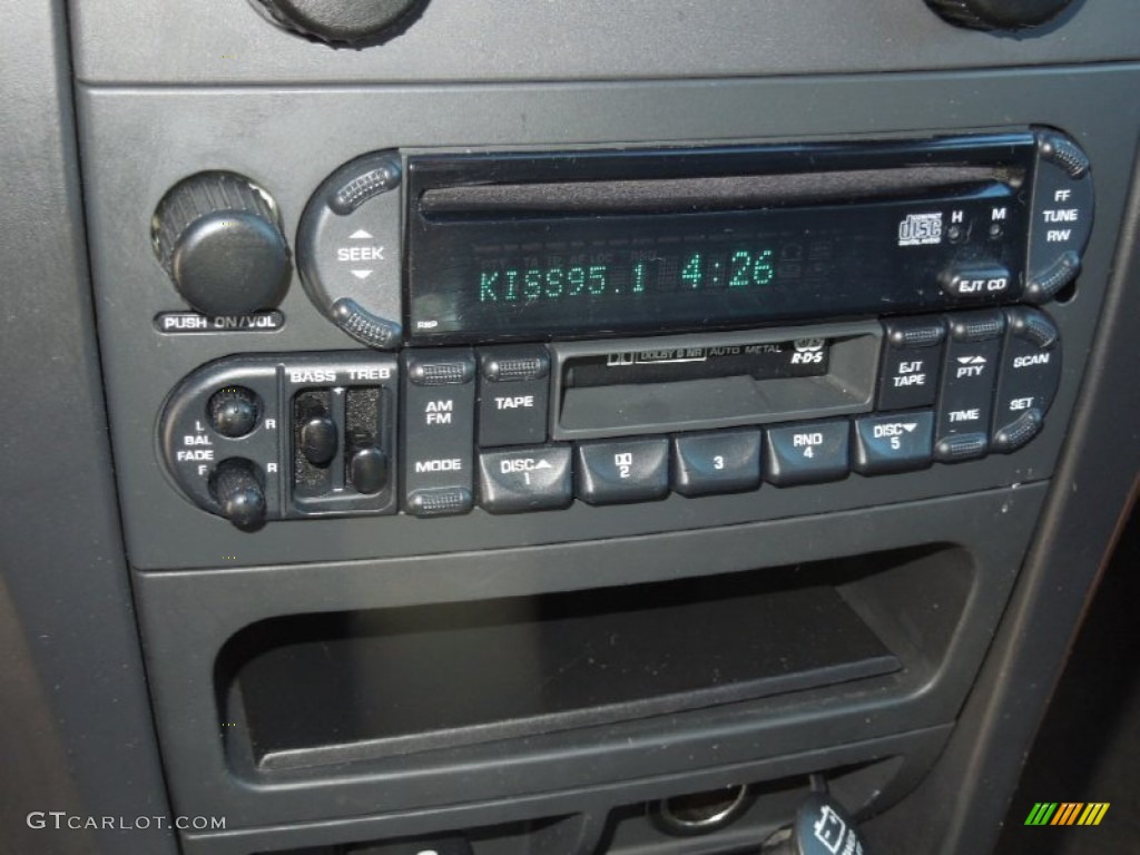 2006 Chrysler Pacifica Standard Pacifica Model Audio System Photo #77760741