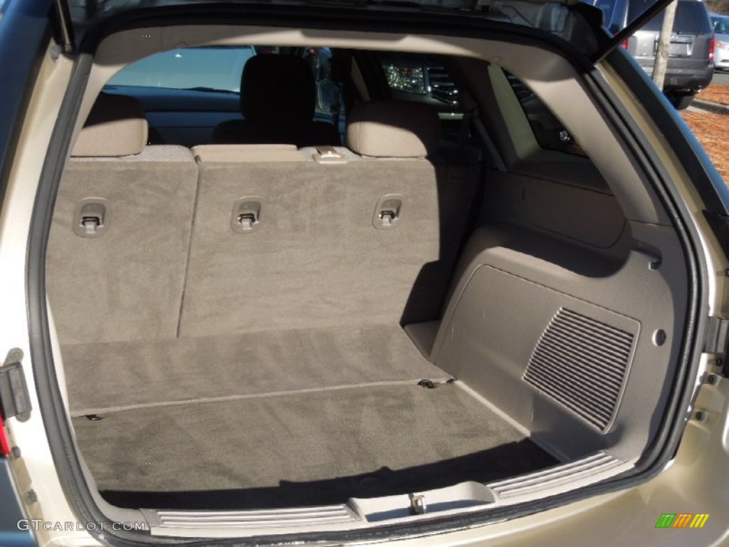 2006 Chrysler Pacifica Standard Pacifica Model Trunk Photo #77760797