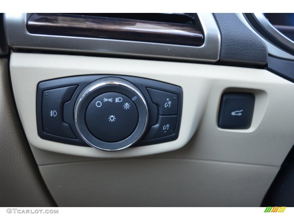 2013 Ford Fusion SE 1.6 EcoBoost Controls Photo #77761001