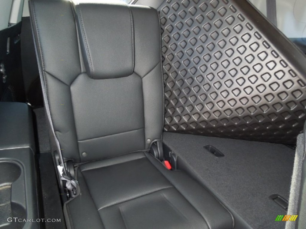 2012 Honda Pilot Touring 4WD Rear Seat Photos