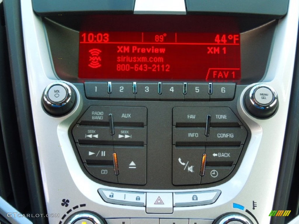 2011 GMC Terrain SLT Controls Photos