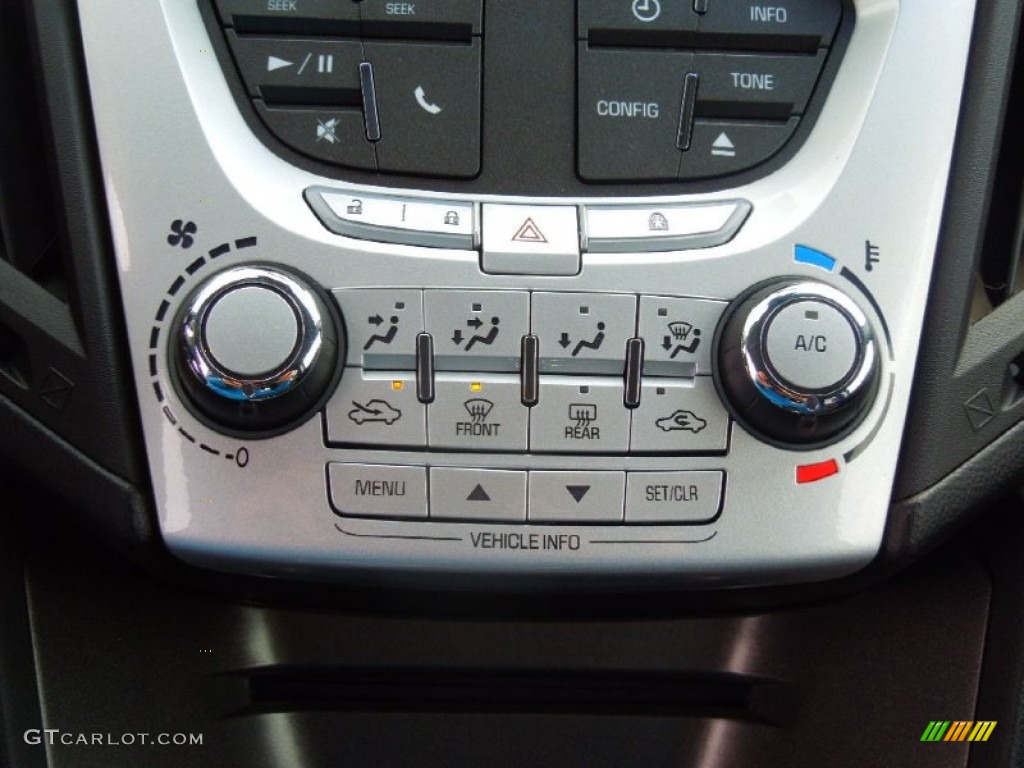 2013 Chevrolet Equinox LT Controls Photo #77763095