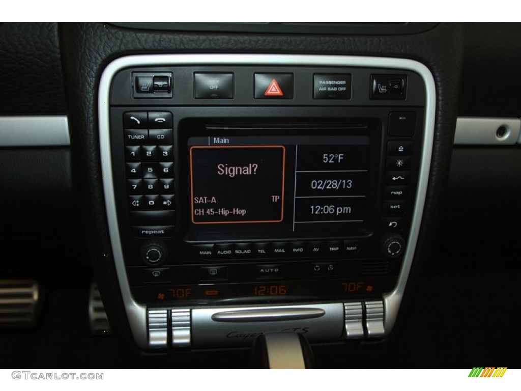 2008 Porsche Cayenne GTS Controls Photo #77763634