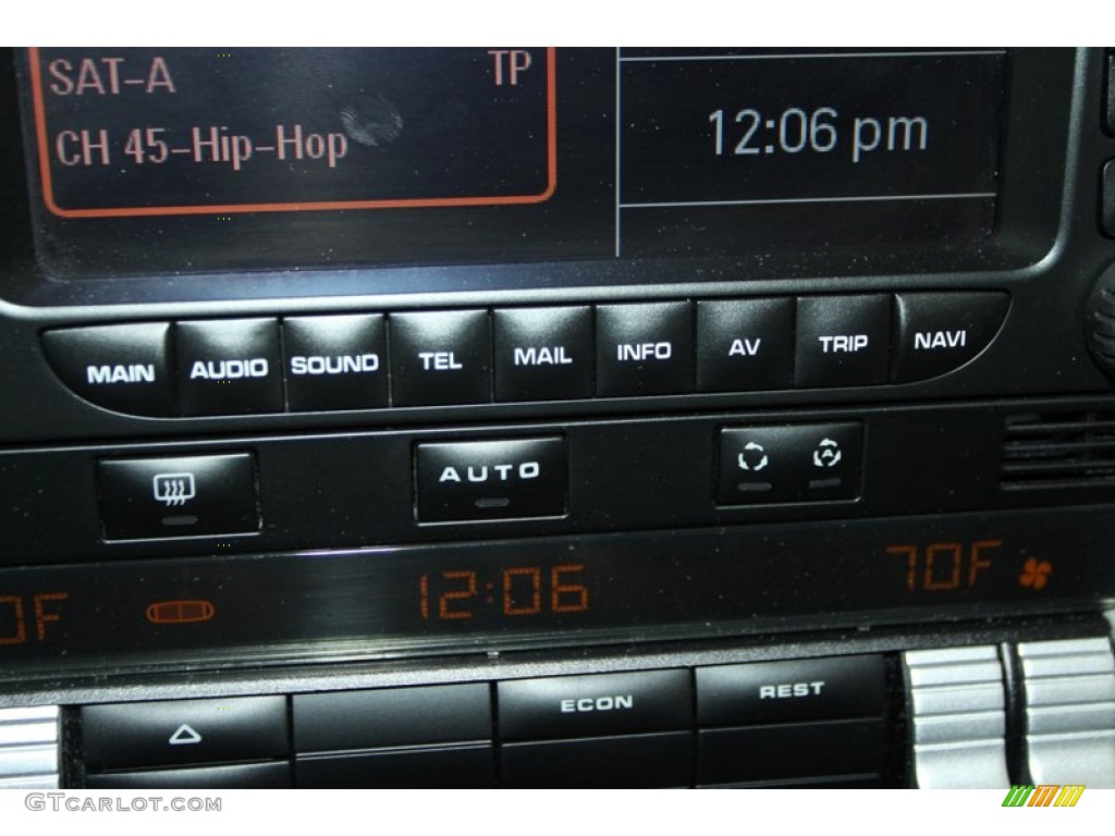 2008 Porsche Cayenne GTS Controls Photo #77763785