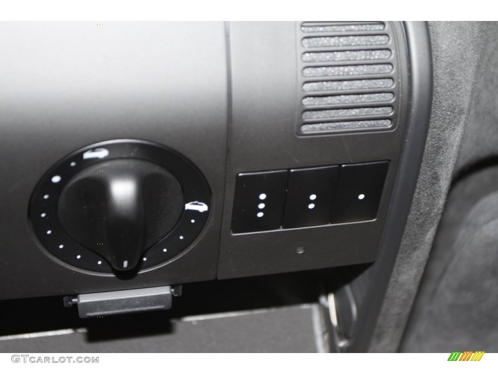2008 Porsche Cayenne GTS Controls Photo #77763911