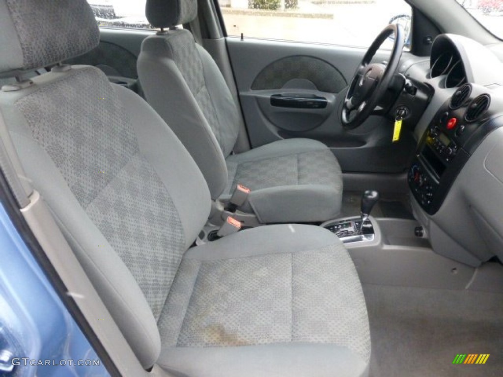 Gray Interior 2005 Chevrolet Aveo LS Sedan Photo #77764083