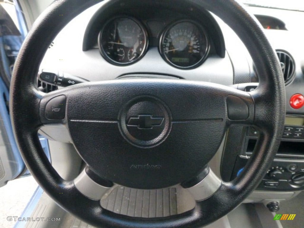 2005 Chevrolet Aveo LS Sedan Gray Steering Wheel Photo #77764331