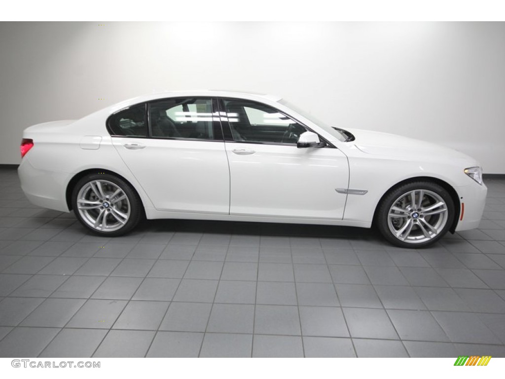 Alpine White 2013 BMW 7 Series 750i Sedan Exterior Photo #77766251