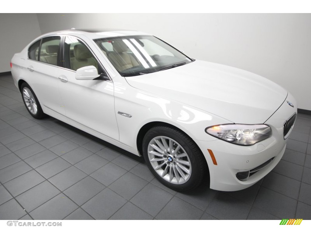 Alpine White 2013 BMW 5 Series 535i Sedan Exterior Photo #77767584