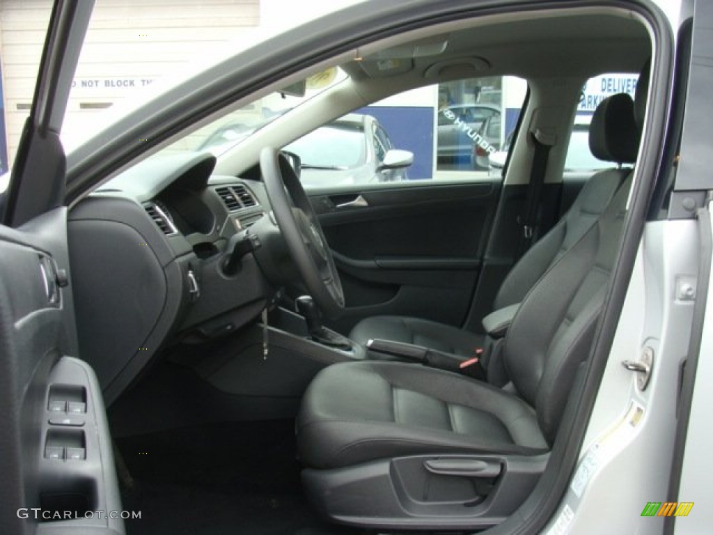 Titan Black Interior 2012 Volkswagen Jetta SE Sedan Photo #77767987