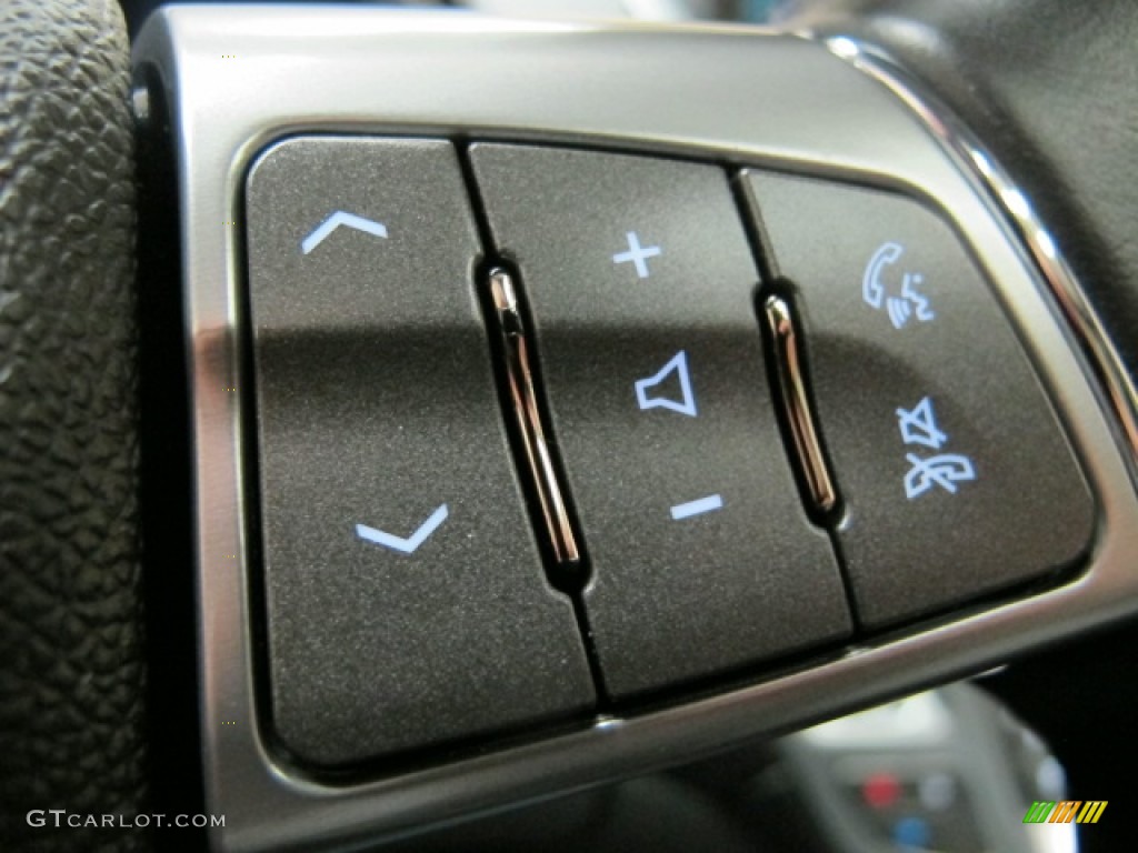 2011 Cadillac SRX 4 V6 AWD Controls Photo #77770554