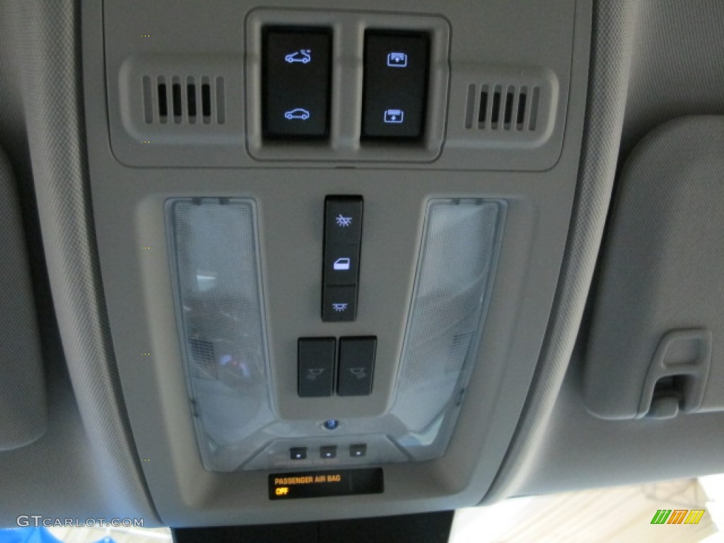 2011 Cadillac SRX 4 V6 AWD Controls Photo #77770587