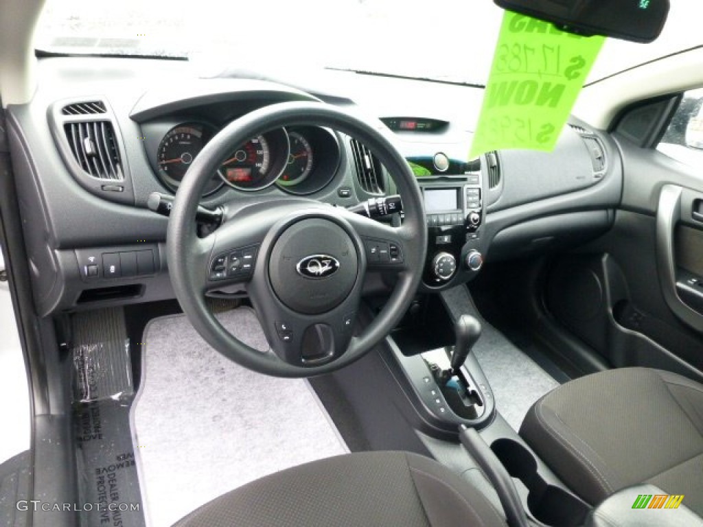 Black Interior 2010 Kia Forte Koup EX Photo #77770701