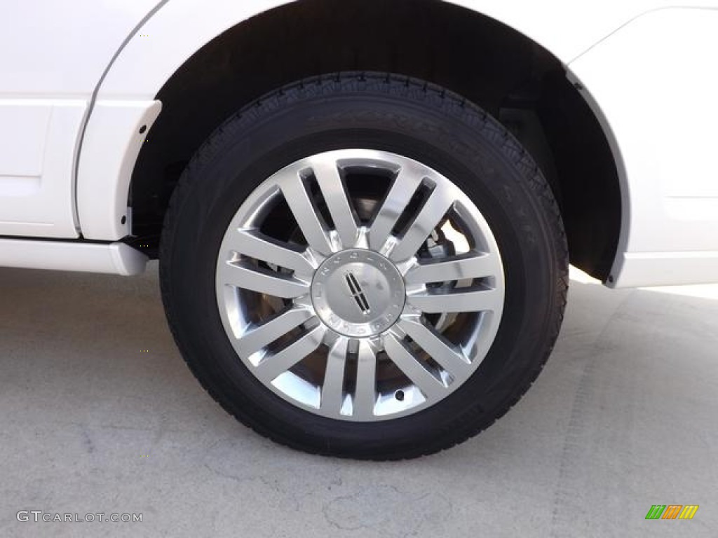 2011 Lincoln Navigator Limited Edition Wheel Photo #77774885