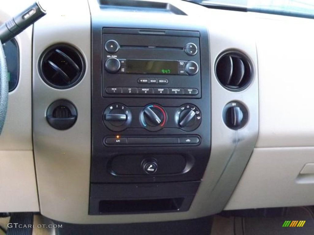 2006 F150 XLT SuperCab - Arizona Beige Metallic / Tan photo #18