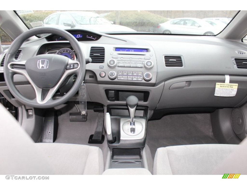 2009 Honda Civic LX Sedan Gray Dashboard Photo #77777206