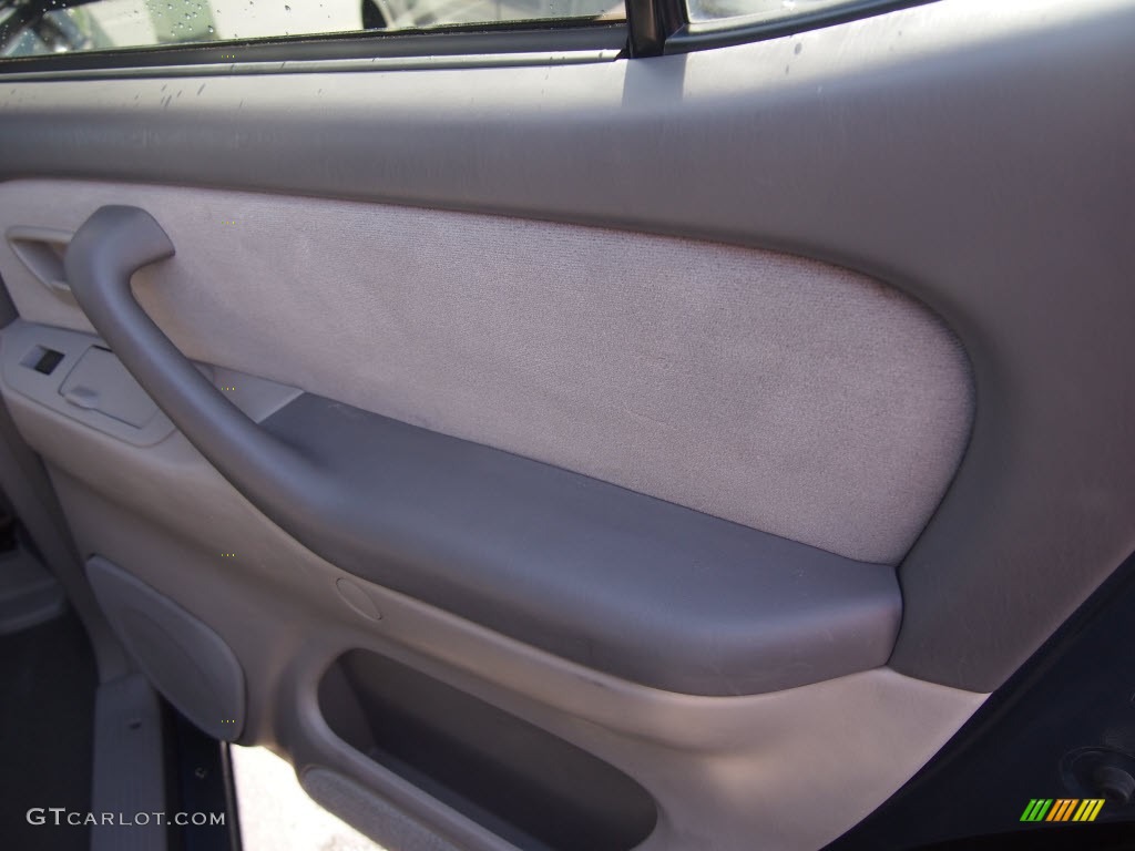 2006 Sequoia SR5 - Bluesteel Mica / Taupe photo #5