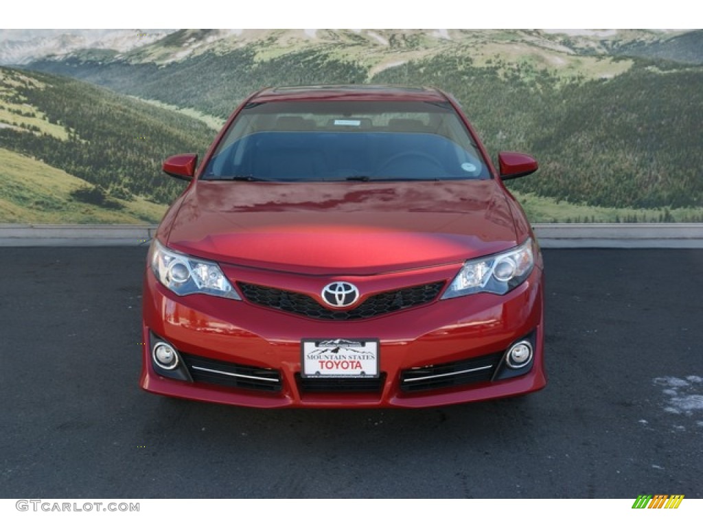 2013 Camry SE V6 - Barcelona Red Metallic / Black photo #3