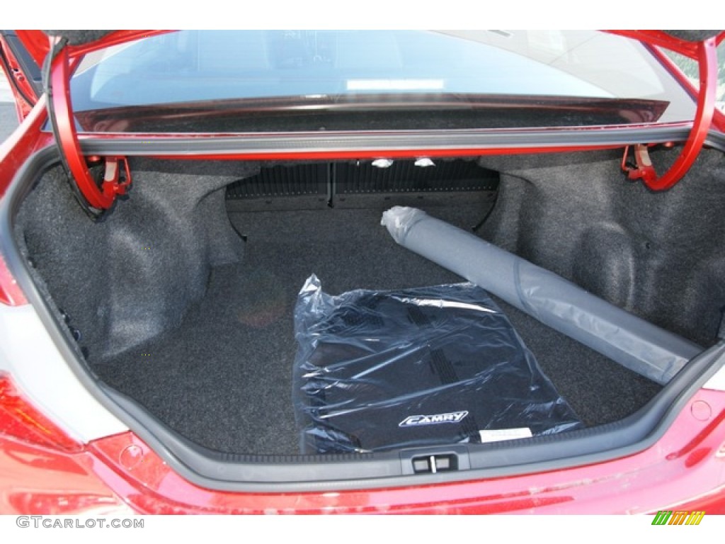 2013 Camry SE V6 - Barcelona Red Metallic / Black photo #8