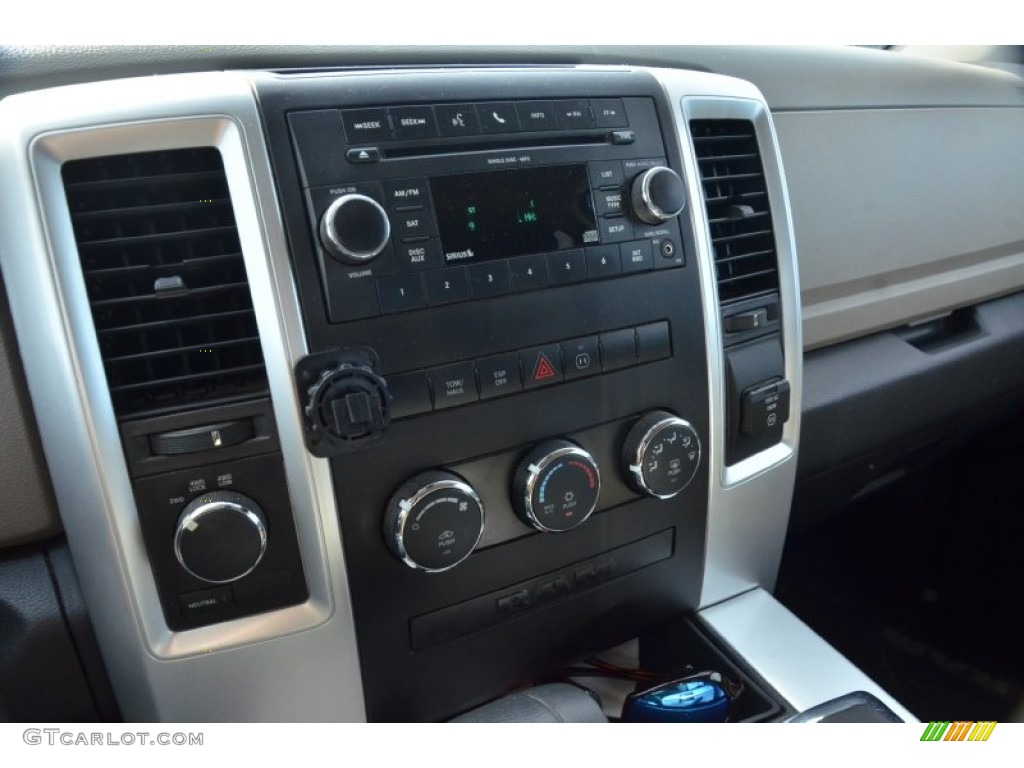 2010 Ram 1500 TRX4 Quad Cab 4x4 - Deep Water Blue Pearl / Dark Slate/Medium Graystone photo #25