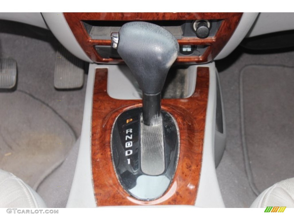 2003 Mercury Sable LS Premium Wagon Transmission Photos