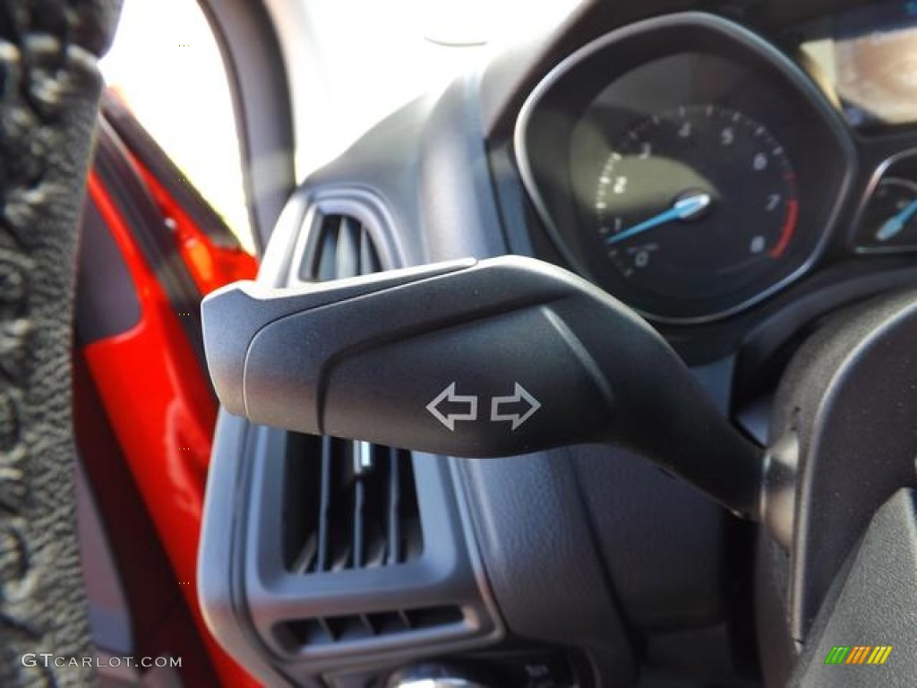 2012 Focus SEL Sedan - Race Red / Charcoal Black photo #22