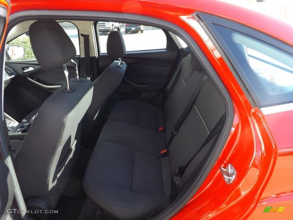 2012 Focus SEL Sedan - Race Red / Charcoal Black photo #30