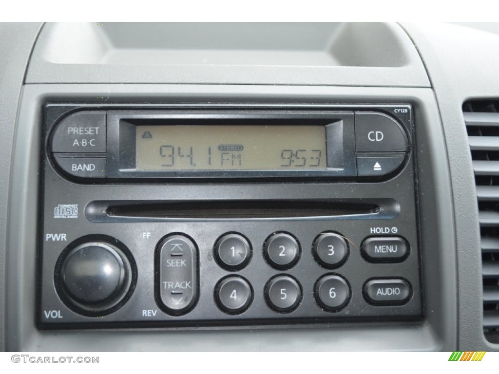 2007 Nissan Frontier SE Crew Cab 4x4 Audio System Photo #77785909