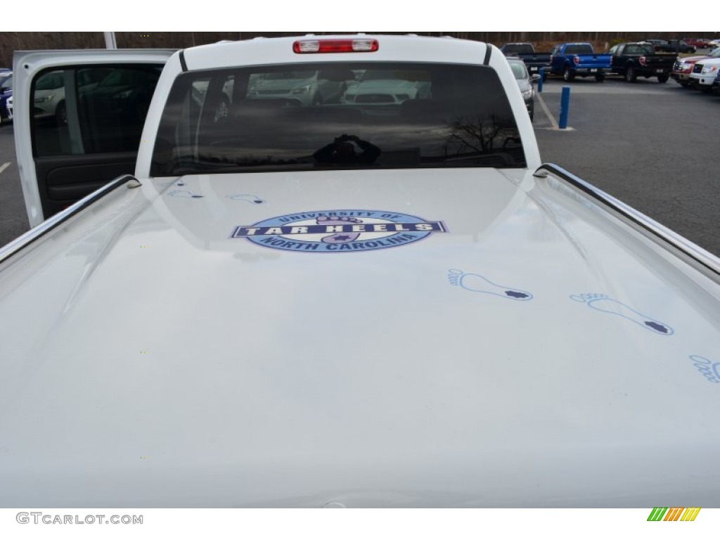 2006 Silverado 1500 LT Crew Cab 4x4 - Summit White / Dark Charcoal photo #21