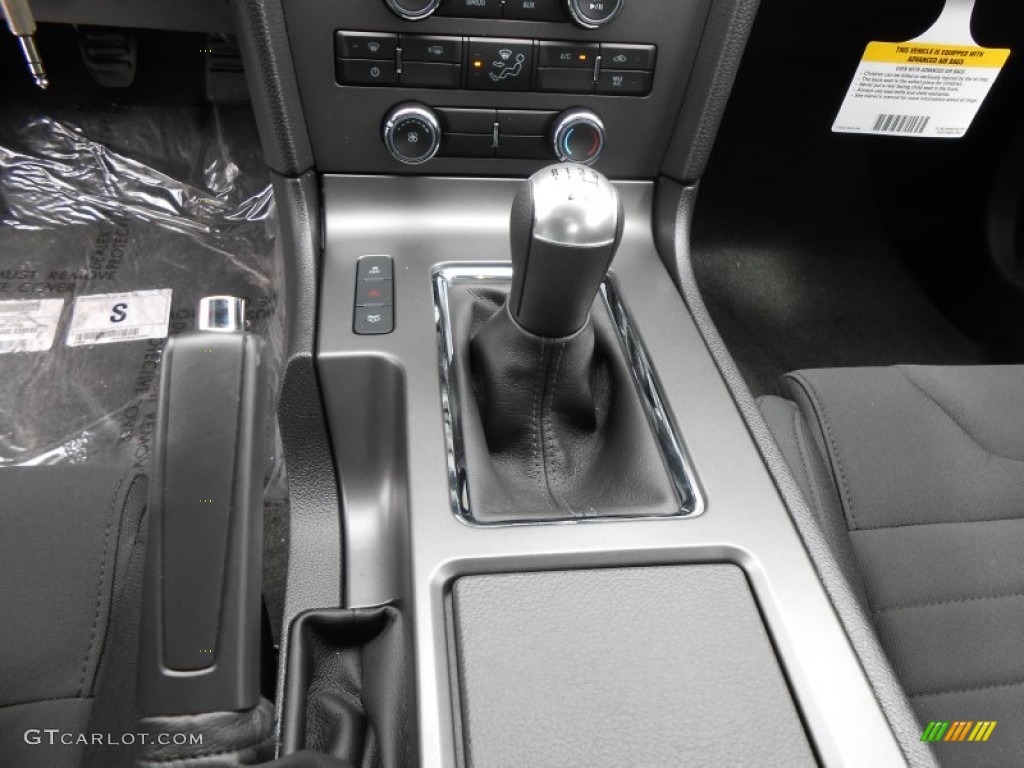 2014 Ford Mustang GT Coupe 6 Speed Automatic Transmission Photo #77787530