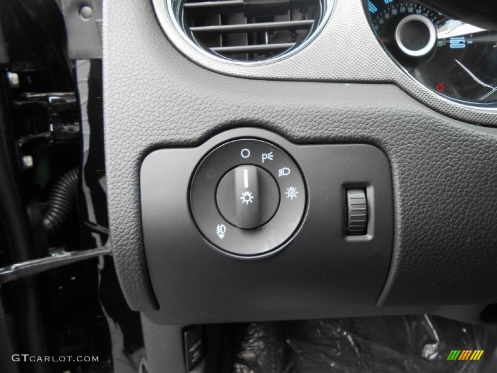 2014 Mustang GT Coupe - Black / Charcoal Black Recaro Sport Seats photo #32
