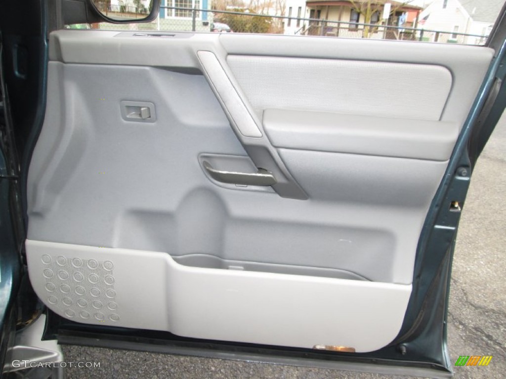 2004 Nissan Armada LE 4x4 Door Panel Photos